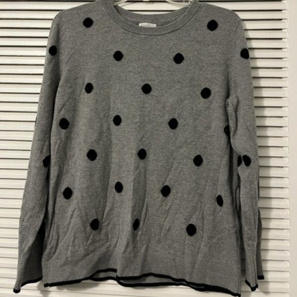 LIght weight Sweater - Picture 1 of 1